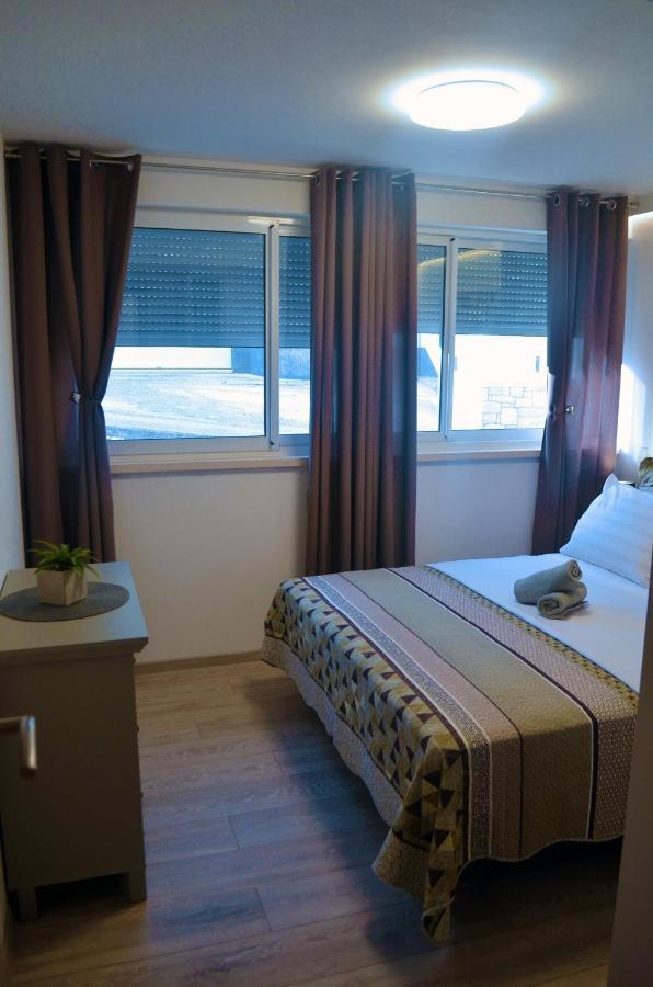 Apartments Rina - Kneze Račišće Extérieur photo