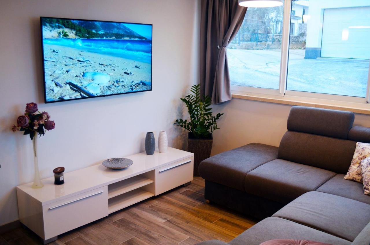 Apartments Rina - Kneze Račišće Extérieur photo
